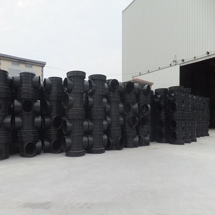 2025塑料管道行业现状及发展前景分析